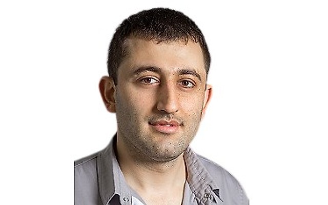 Айрапетян Карен Стопикович